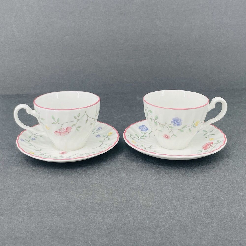 Set of 2 Johnson Brothers Summer Chintz Breakfast Tea Cup and Saucers England